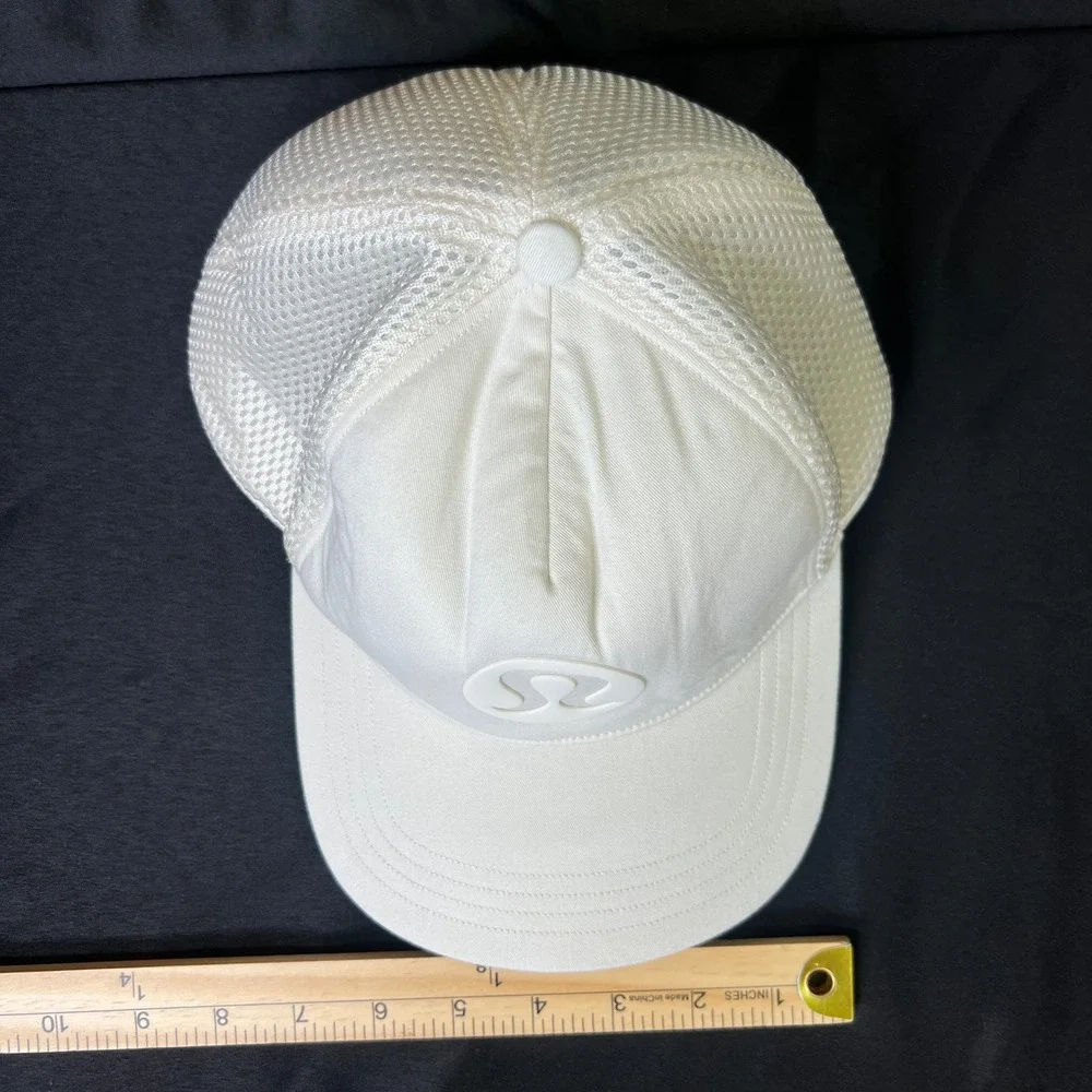 Lululemon Athletica L/XL White Mesh Back Trucker Hat Snapback Logo Cap